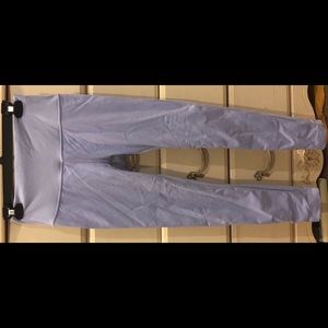 Light purple Lululemon leggings